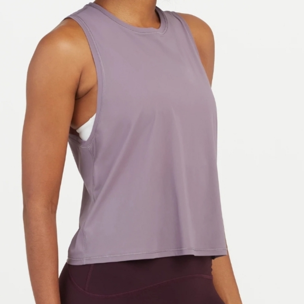 SPANX Go Lightly Crop Tank M